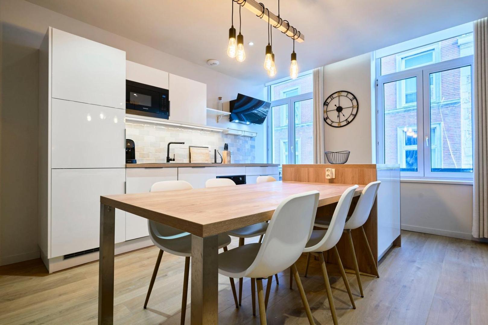 Apartment With Parking In The Heart Of Old Rijsel Buitenkant foto