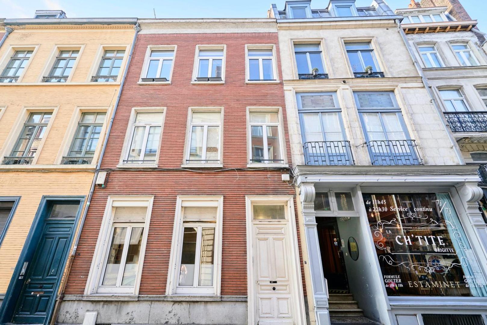 Apartment With Parking In The Heart Of Old Rijsel Buitenkant foto